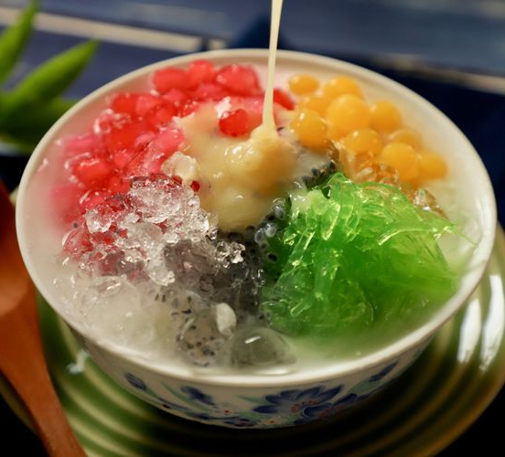 Es Campur: Mixed Ice Dessert with Fruits and Jellies