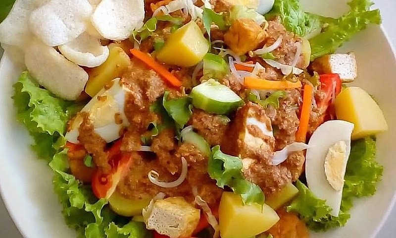 Gado Gado: Mixed Vegetable Salad with Peanut Dressing