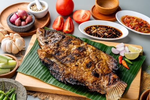 Ikan Bakar: Grilled Fish with Spicy Sambal Sauce